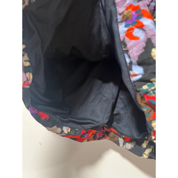 Zara High Waisted Mini Skirt Black & Red Floral Print Ruffles Viscose Sz Medium - Picture 11 of 11